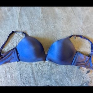 Victoria’s Secret No-Wire Bra 34DD